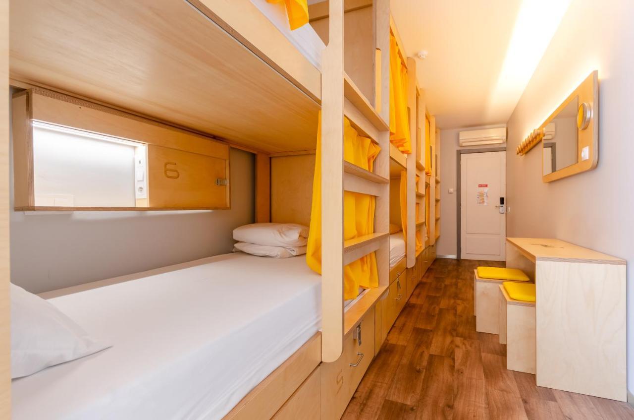 Albergue Yes *